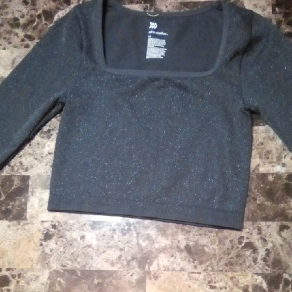 All in Motion Shimmering Black Crop Top